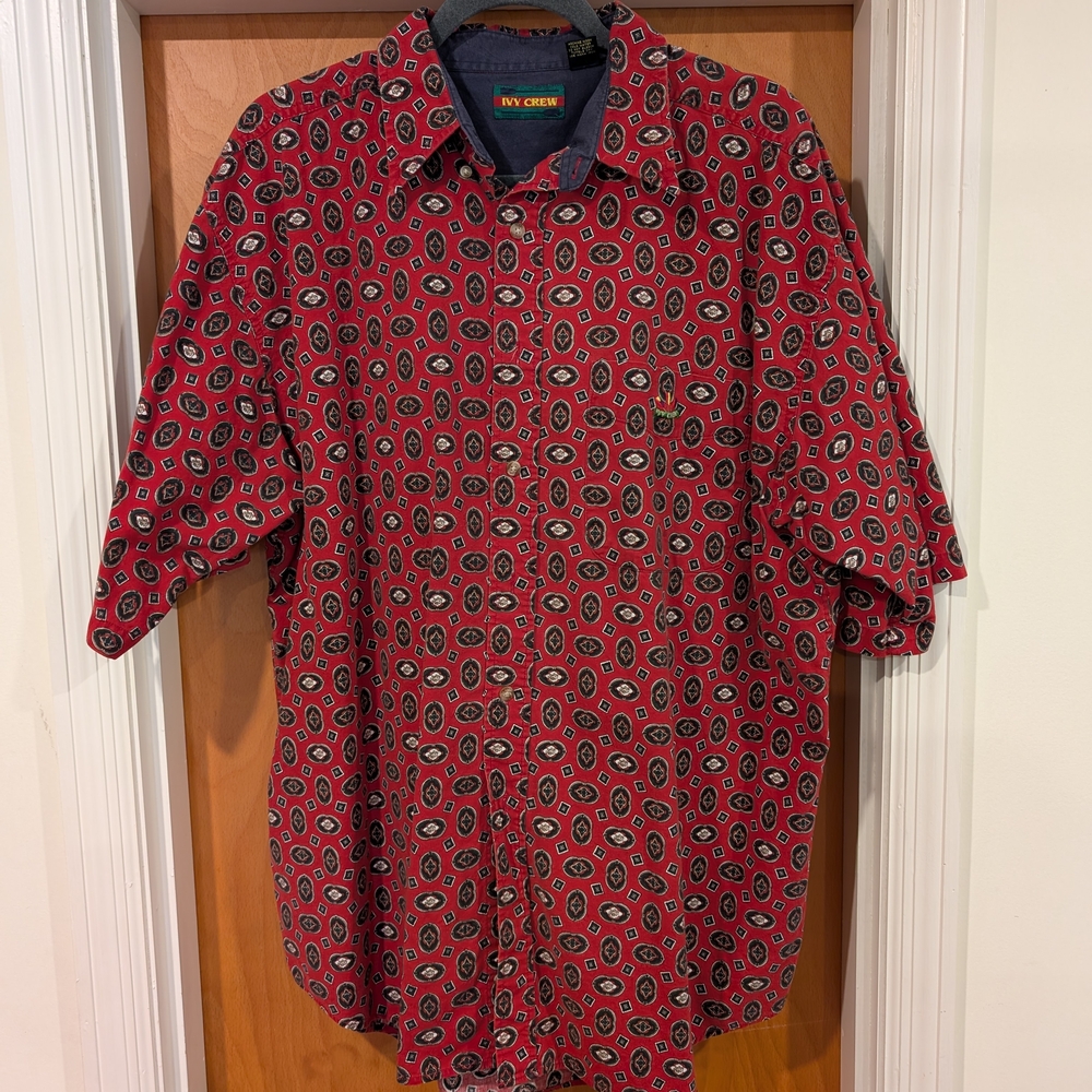 Vineyard Vines Men's Red Patterned Casual Shirt